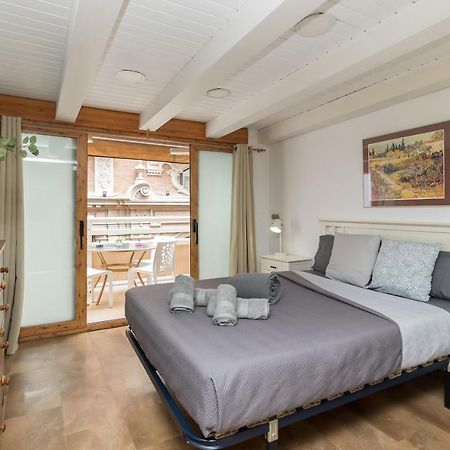 Appartamento Loft Con Terraza Centro Valenza Esterno foto