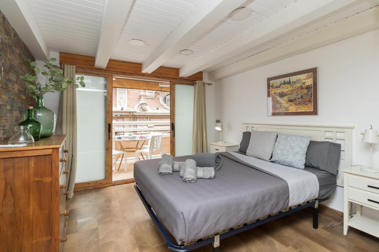 Appartamento Loft Con Terraza Centro Valenza Esterno foto