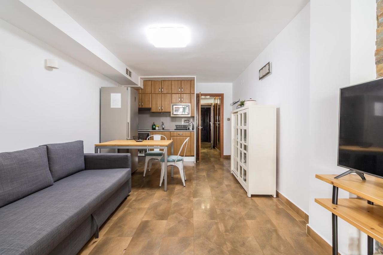 Appartamento Loft Con Terraza Centro Valenza Esterno foto