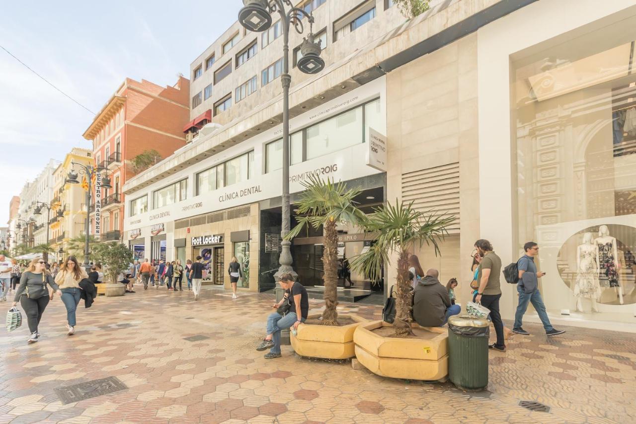 Appartamento Loft Con Terraza Centro Valenza Esterno foto