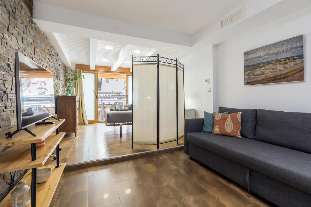 Appartamento Loft Con Terraza Centro Valenza Esterno foto